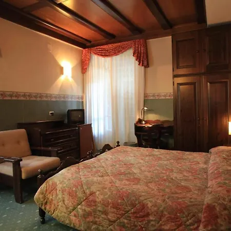 Ξενοδοχείο Splendid Venezia 4*