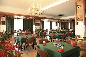 Splendid Venezia מלון קורטינה ד'אמפזו